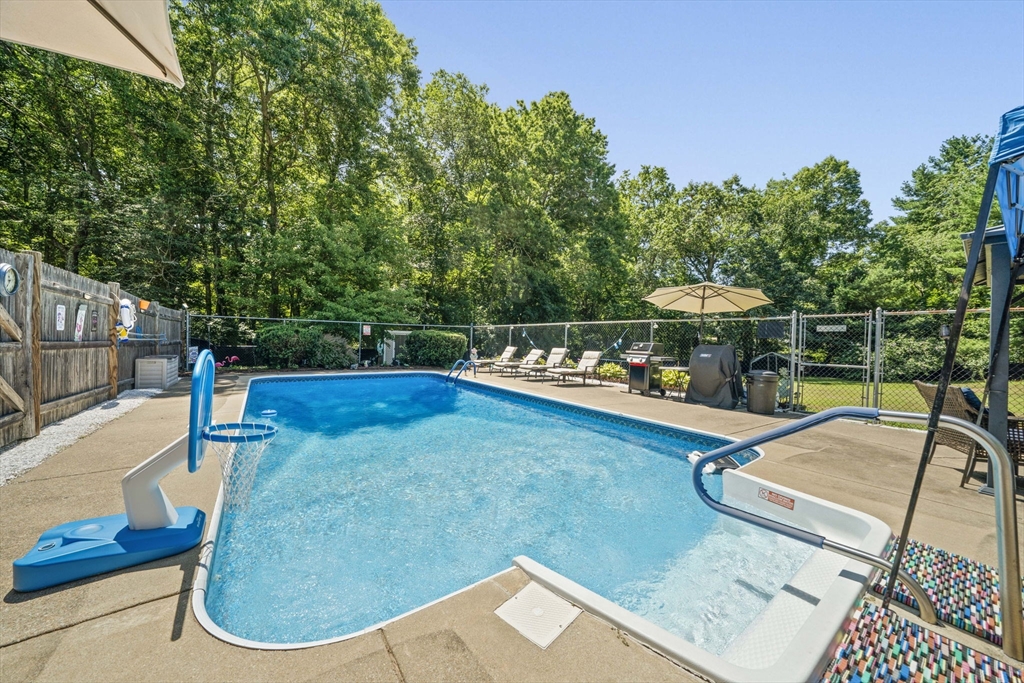 5 Auburndale Hts