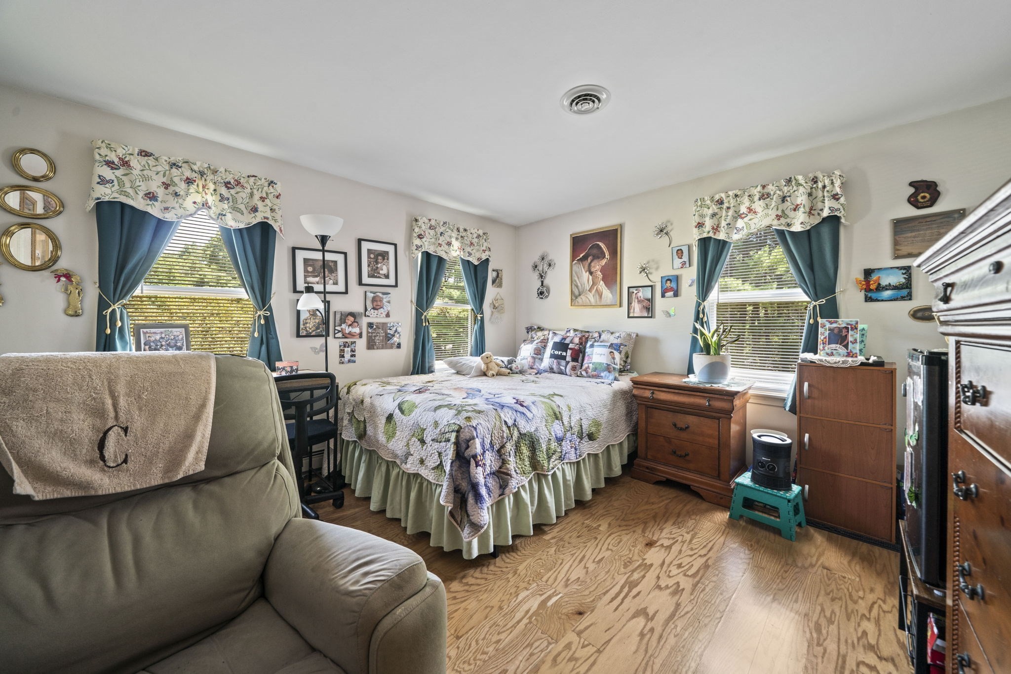 5 Auburndale Hts