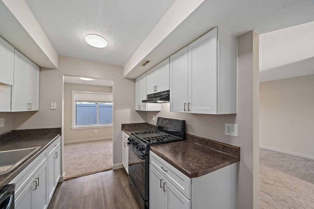 51 Cottonwood Dr # 2 Unit: 90-2