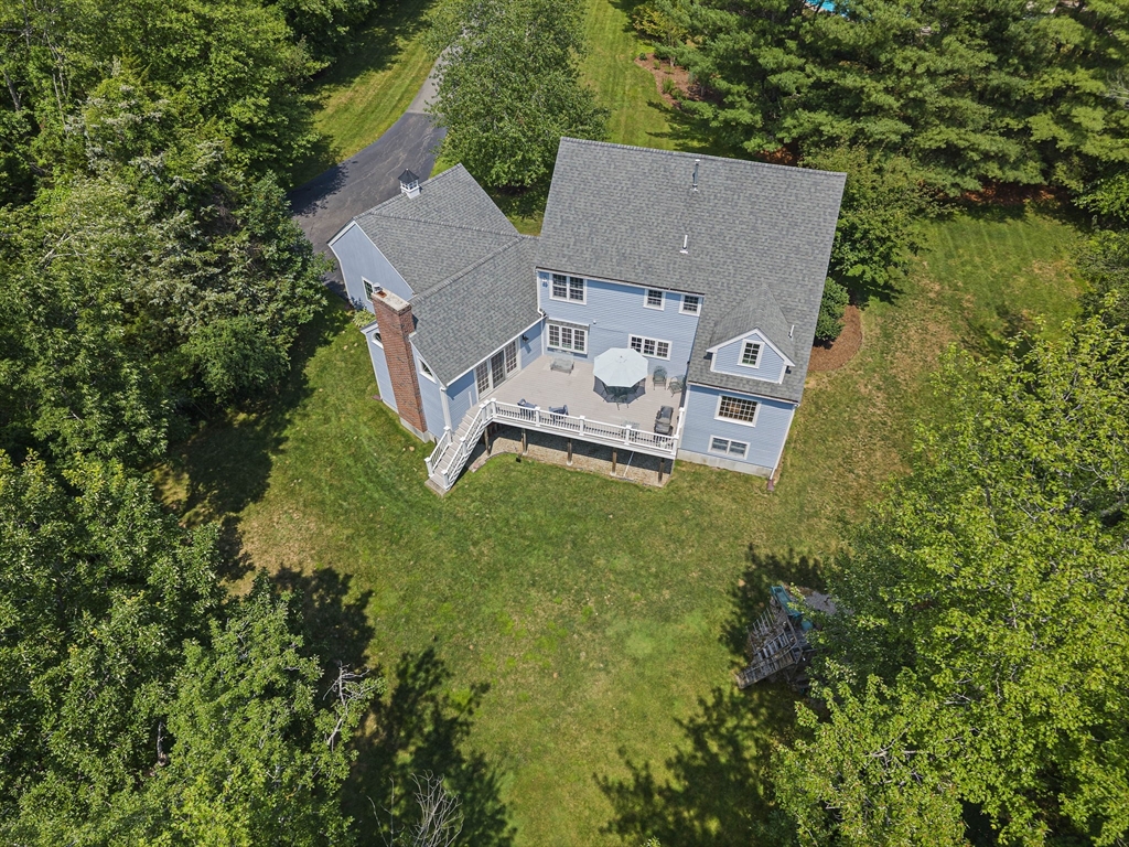 85 York St