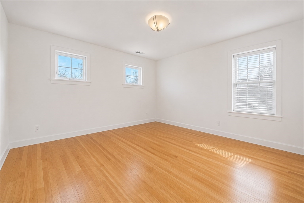20 Coolidge Ave