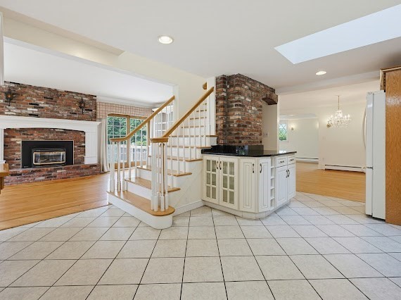 374 Plain St