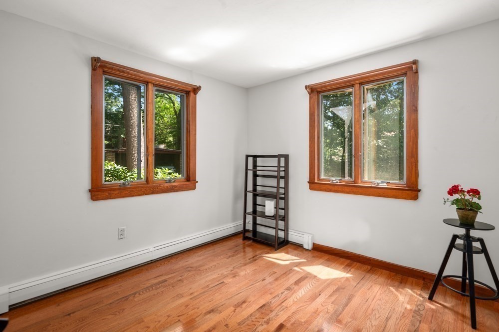 11 Elginwood Rd.