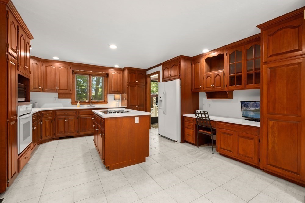 11 Elginwood Rd.