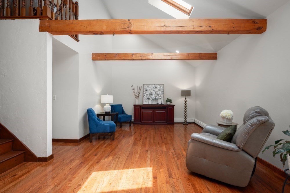 11 Elginwood Rd.