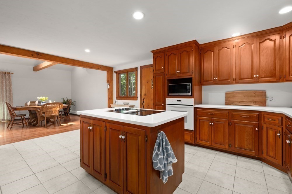 11 Elginwood Rd.