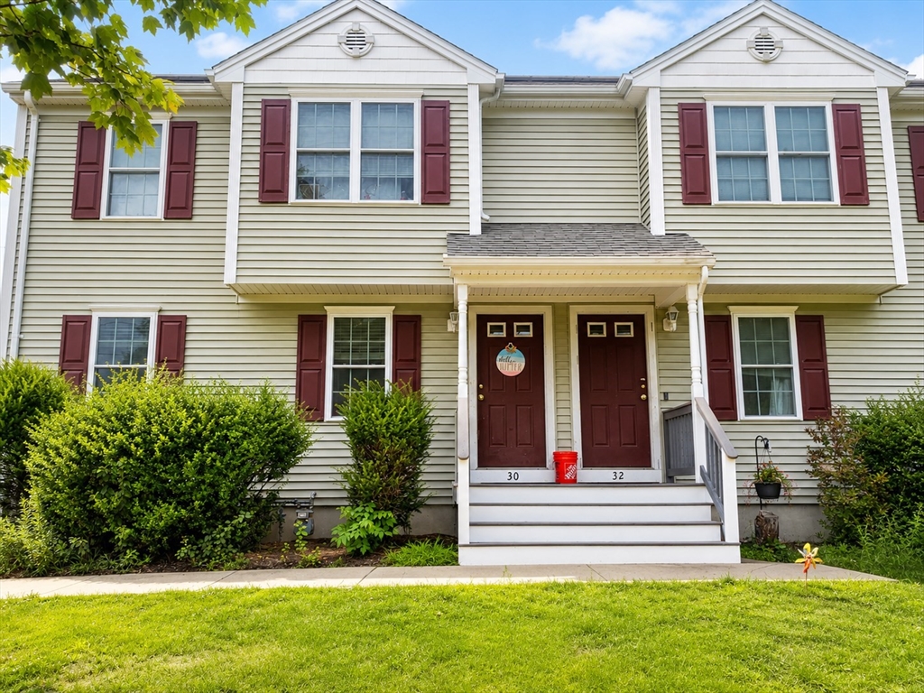 30-32 Harriet Thayer Ave # 1