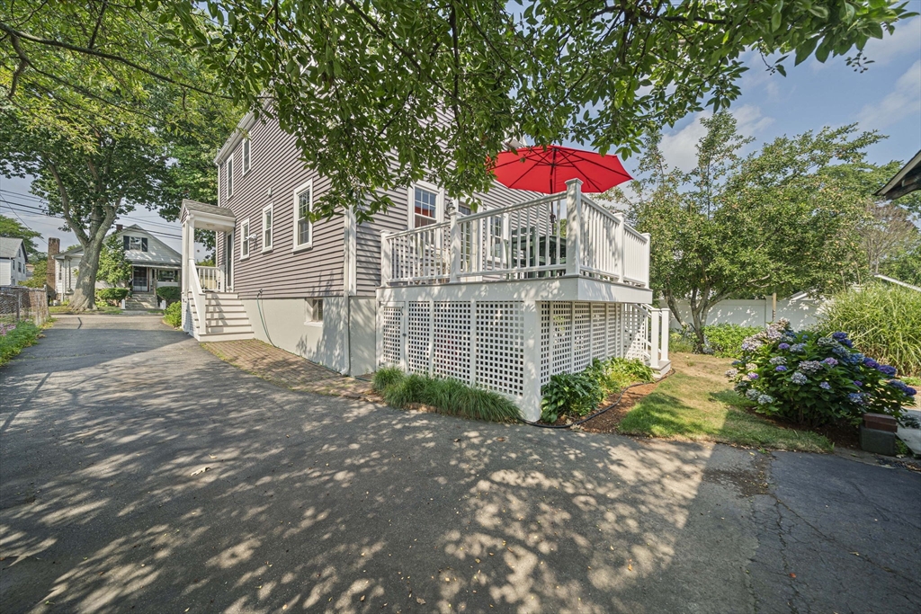 272 Belmont St