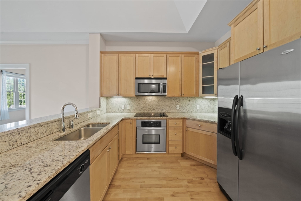 59 Walpole St # 307
