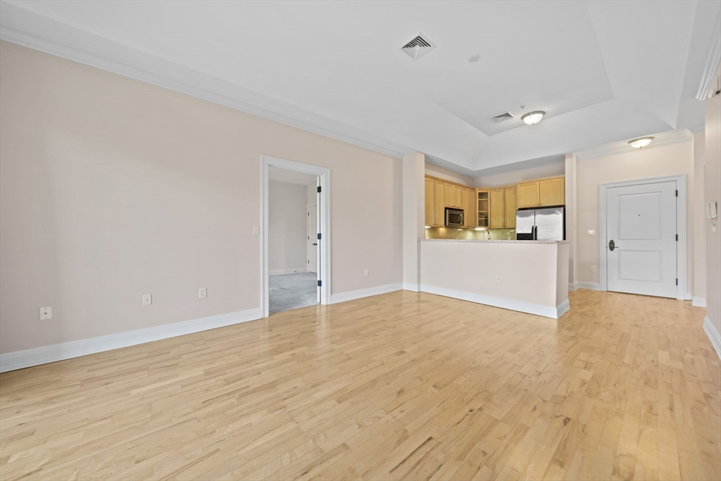 59 Walpole St # 307