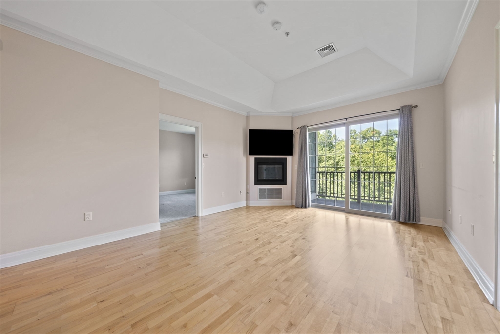 59 Walpole St # 307
