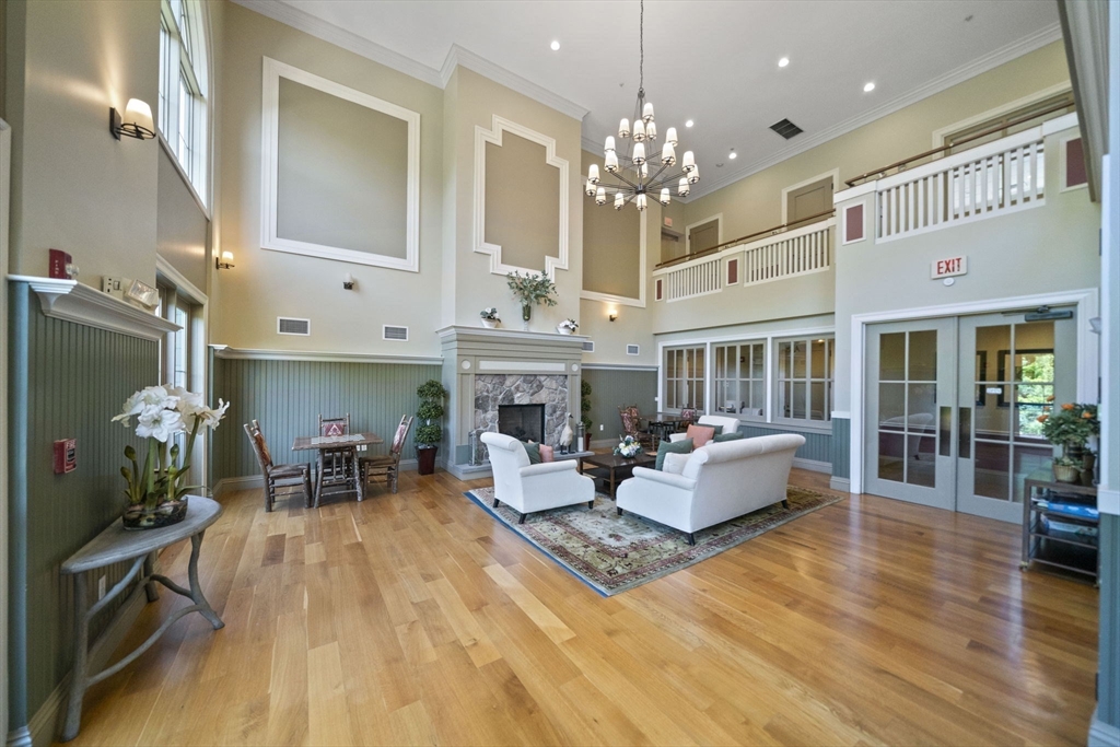 59 Walpole St # 307