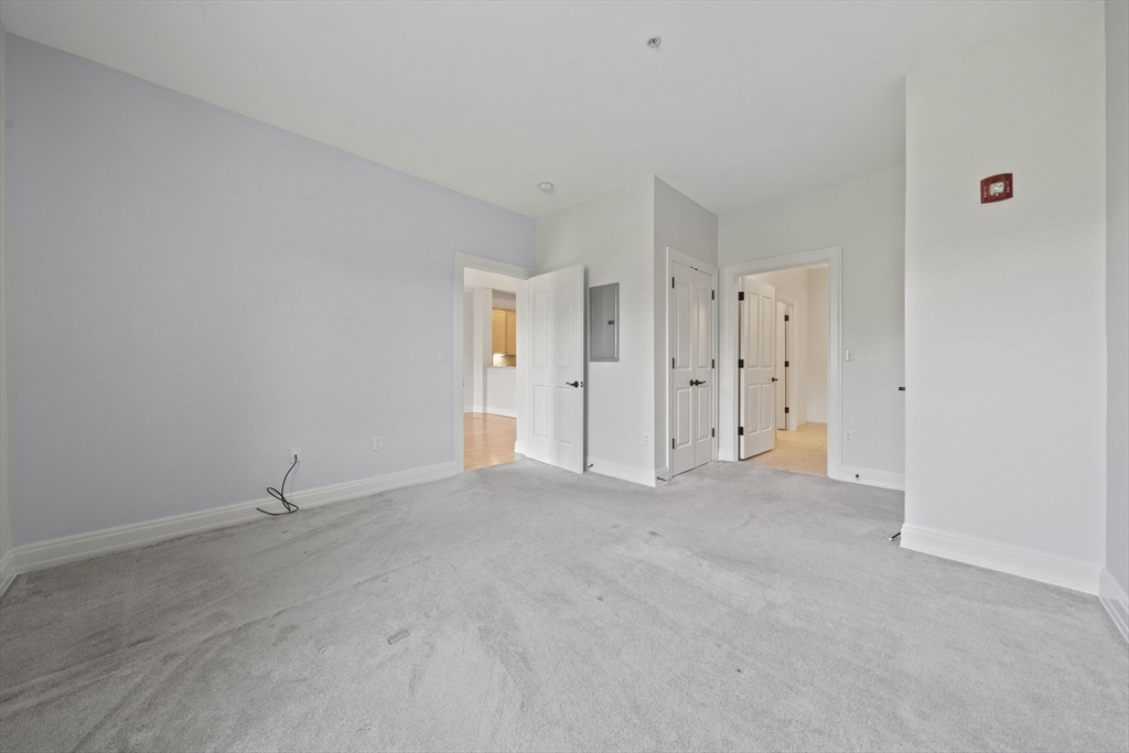 59 Walpole St # 307