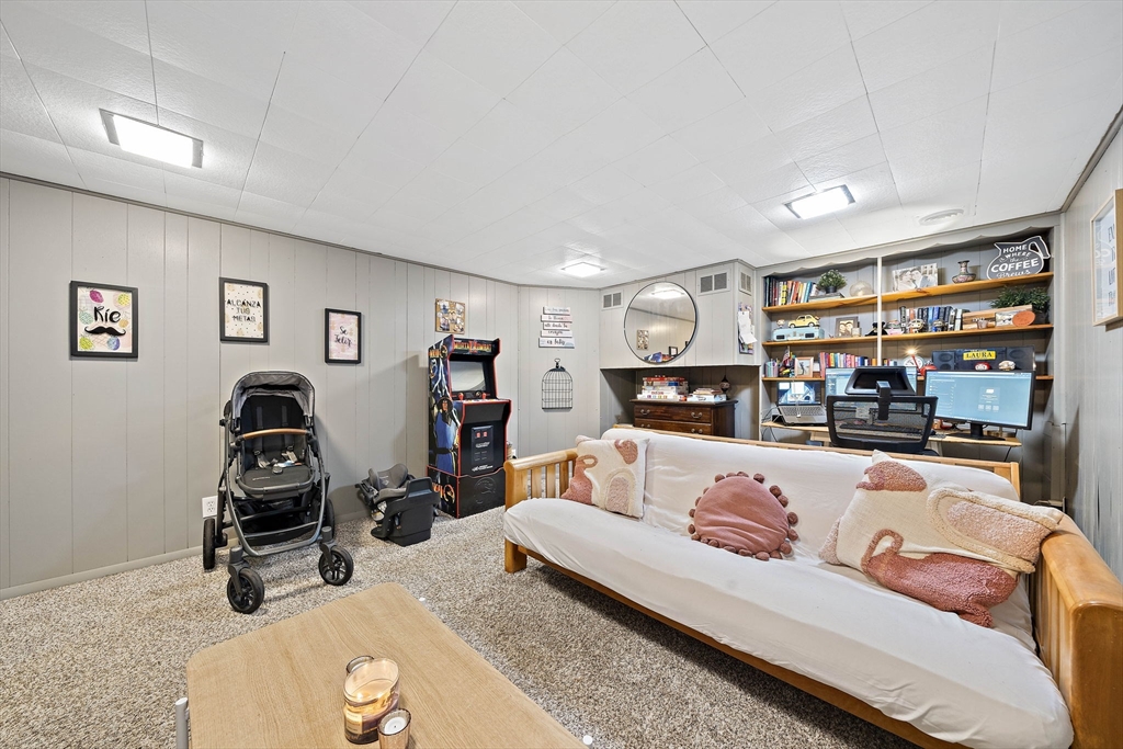 95 Oriole Rd # 95