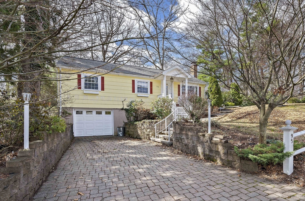 95 Oriole Rd # 95