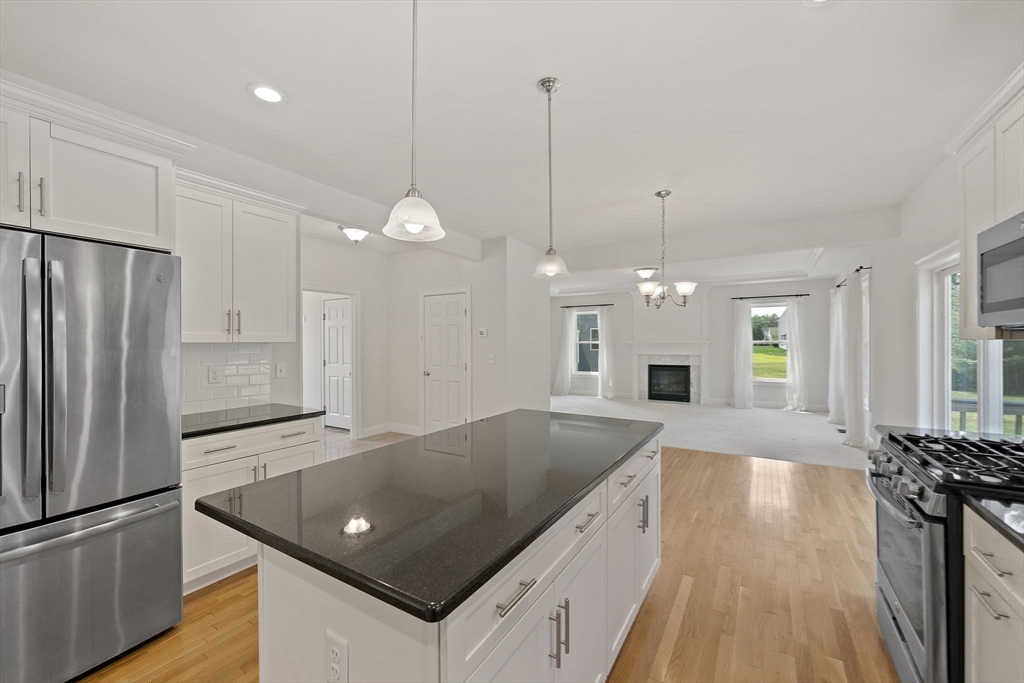 42 Magnolia Way