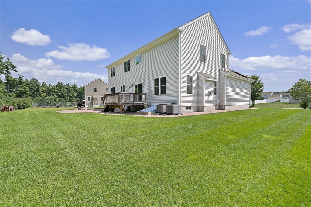 42 Magnolia Way