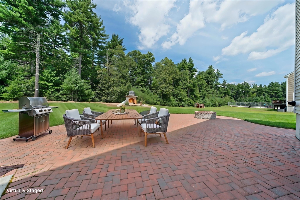 42 Magnolia Way