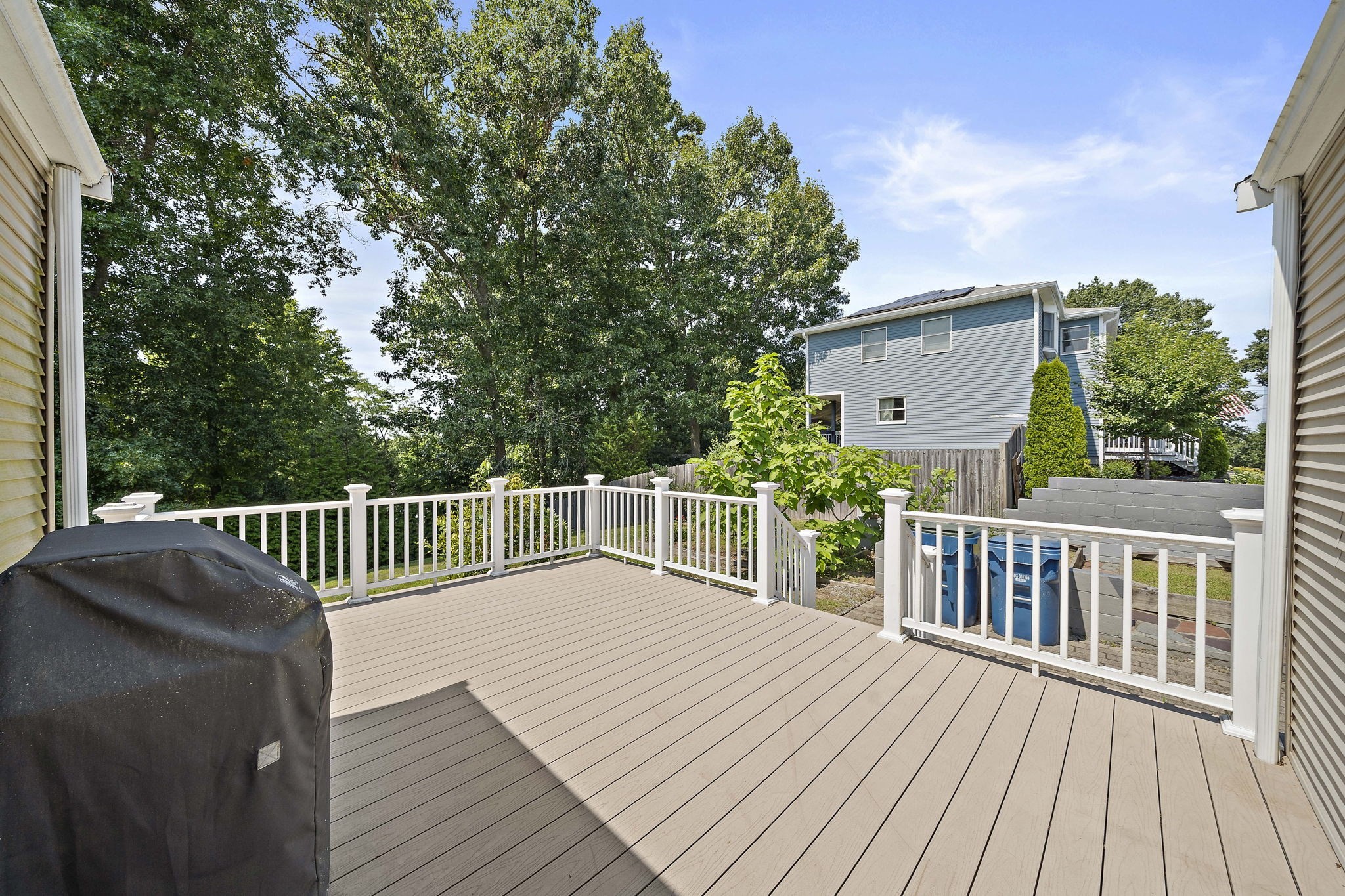 65 Fuller St