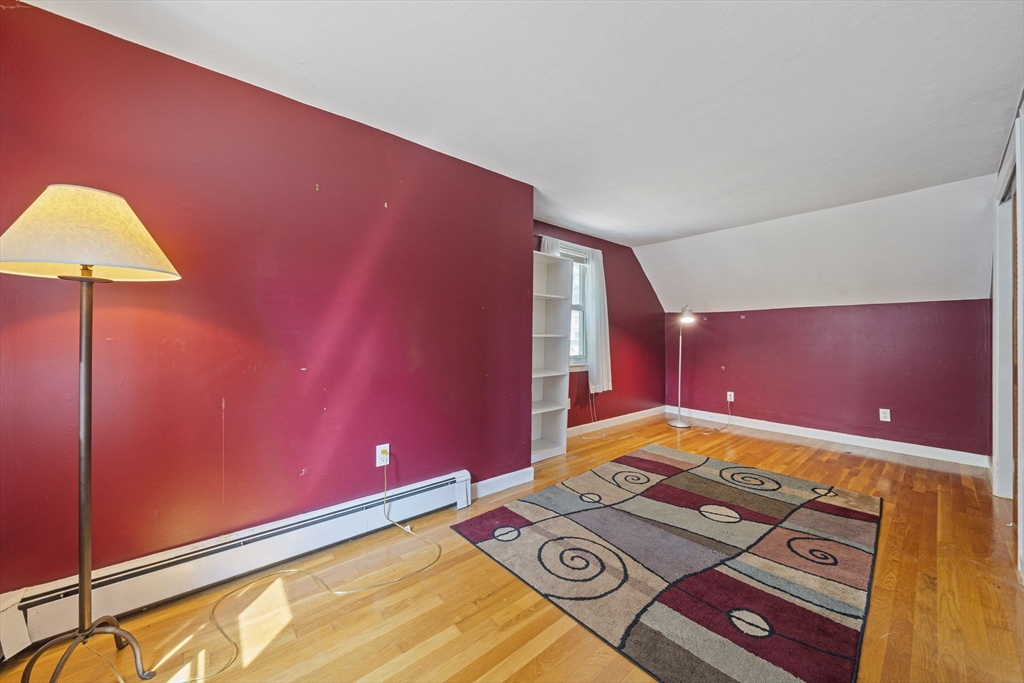 10 Curtis Cir