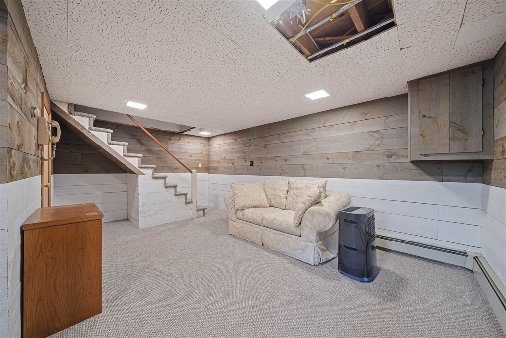 10 Curtis Cir
