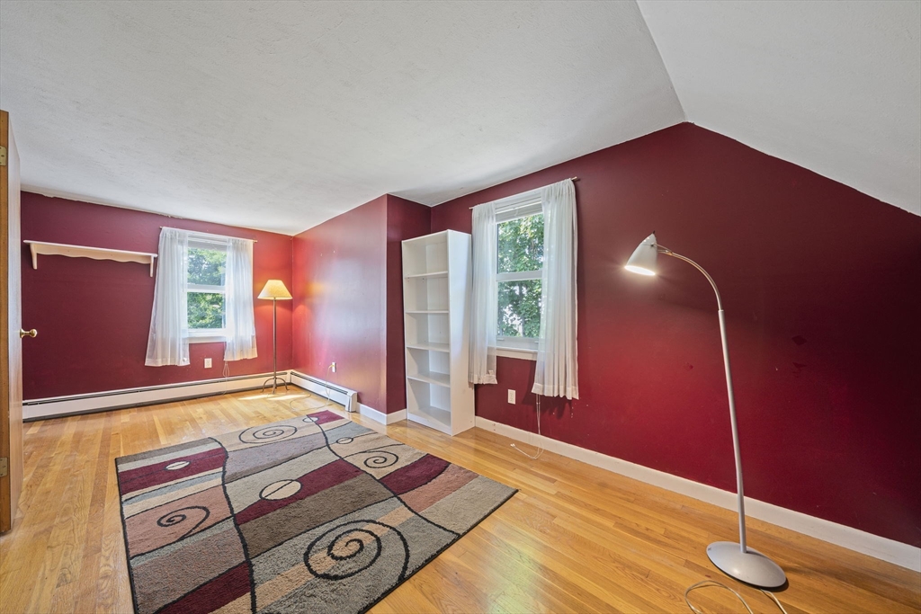 10 Curtis Cir