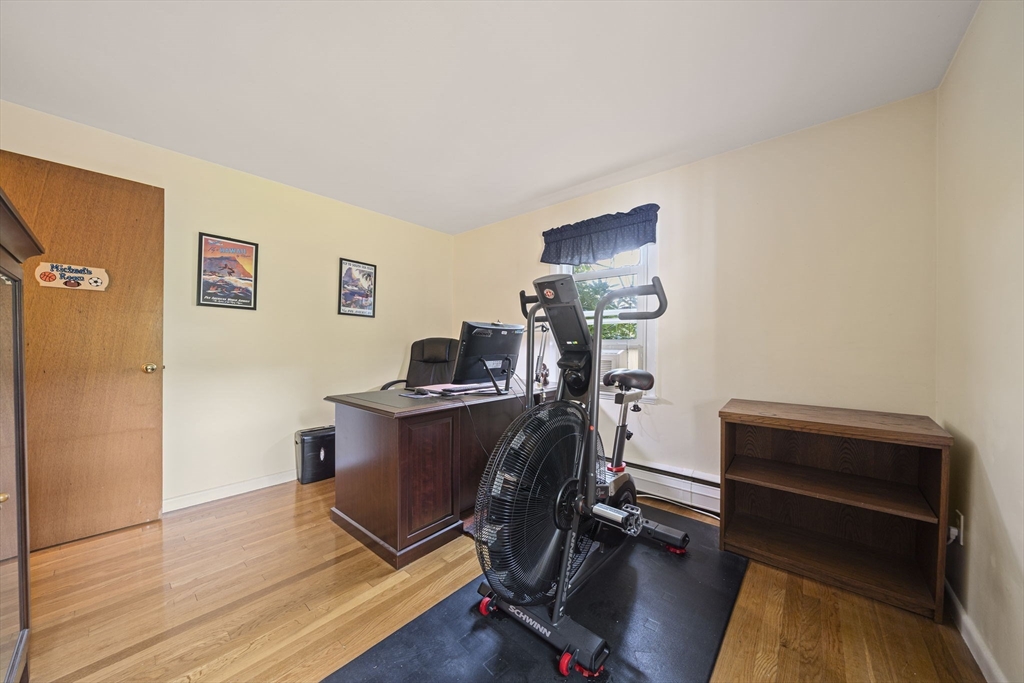 10 Curtis Cir