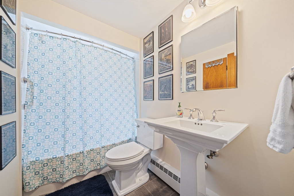 10 Curtis Cir