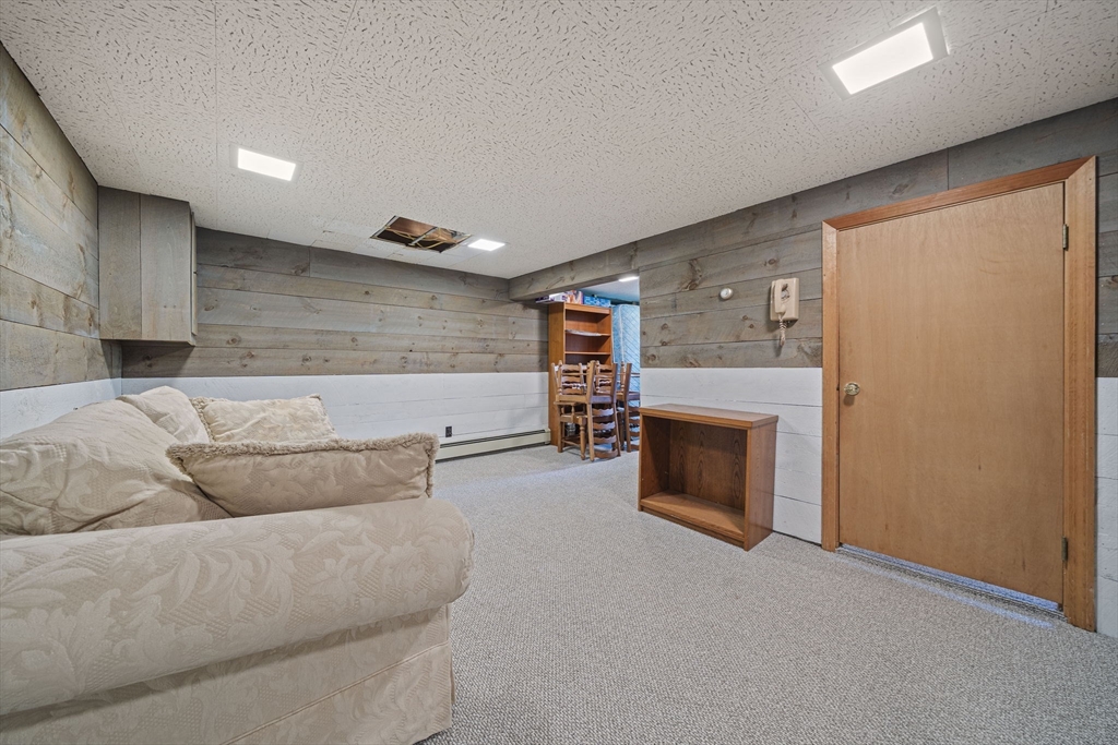 10 Curtis Cir
