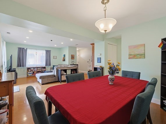 93 Rosewood Dr # 93
