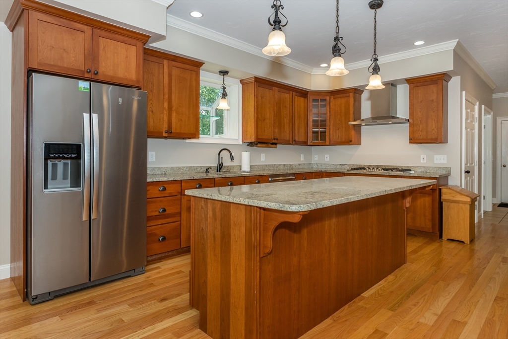 512 Fresh Meadow Ln