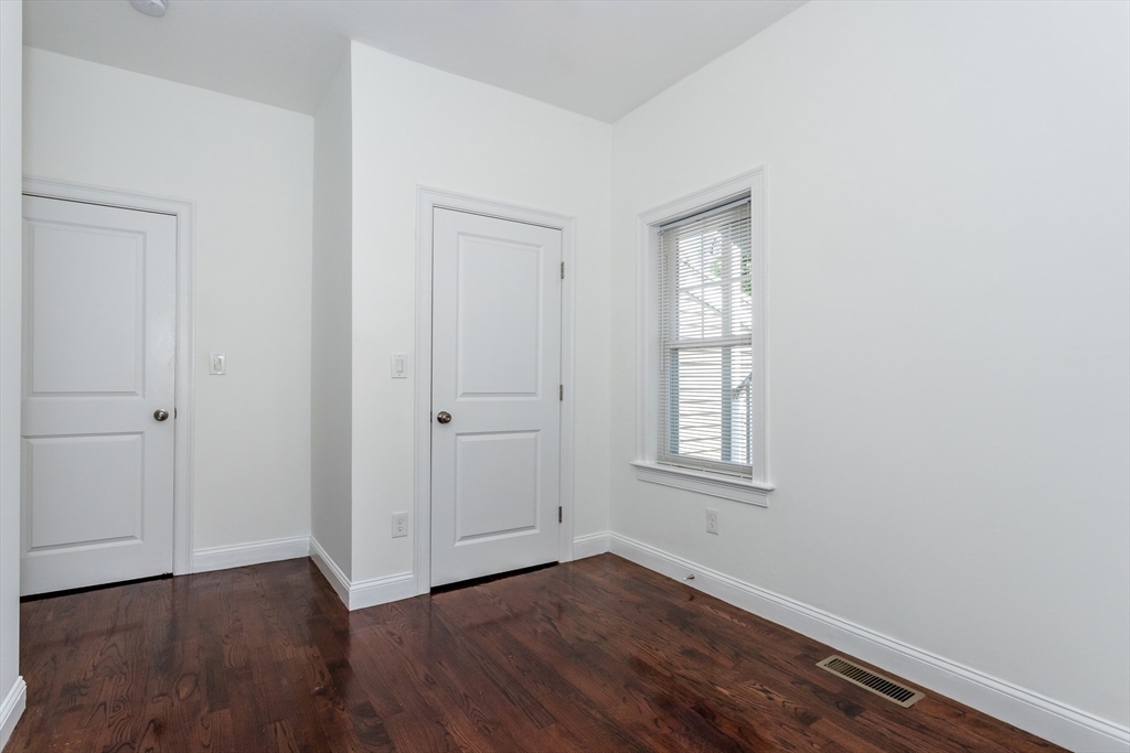 18 Kittredge St # 1