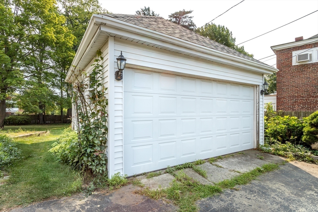 34 Avon Way