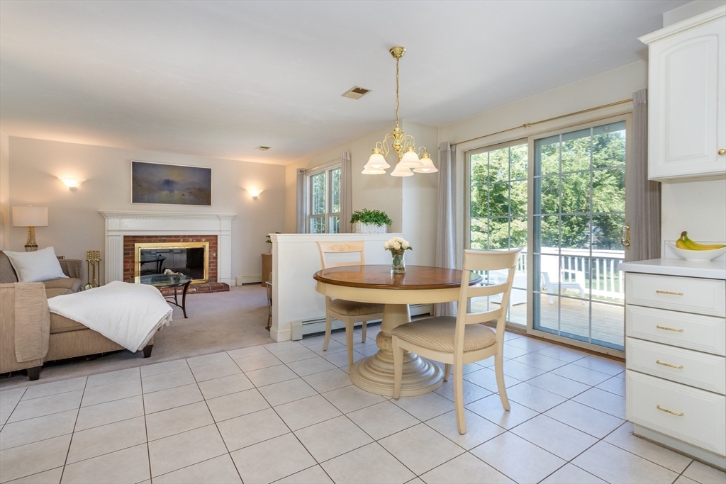 14 Orchard Ln