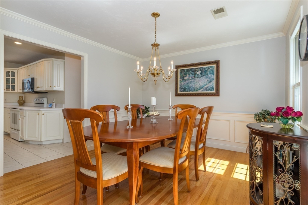 14 Orchard Ln