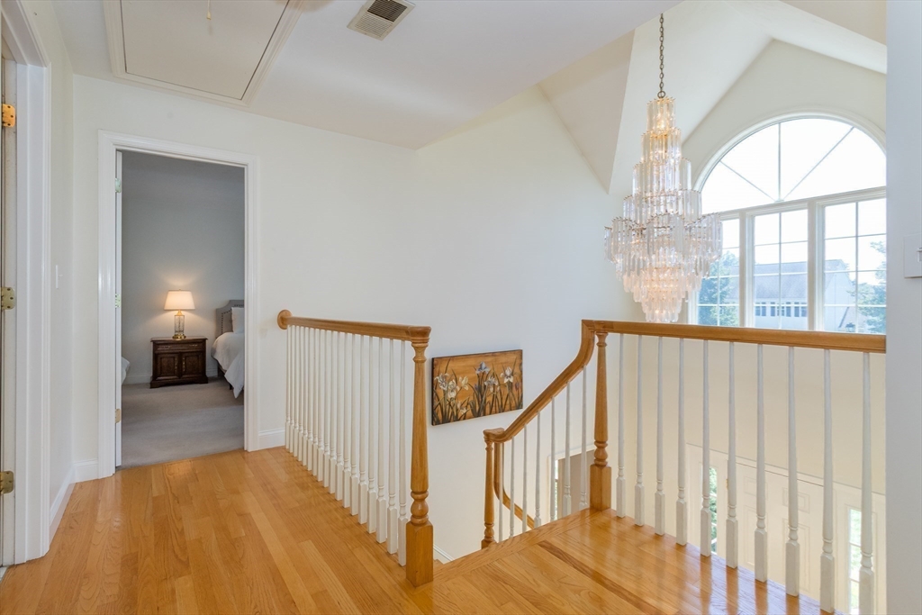 14 Orchard Ln