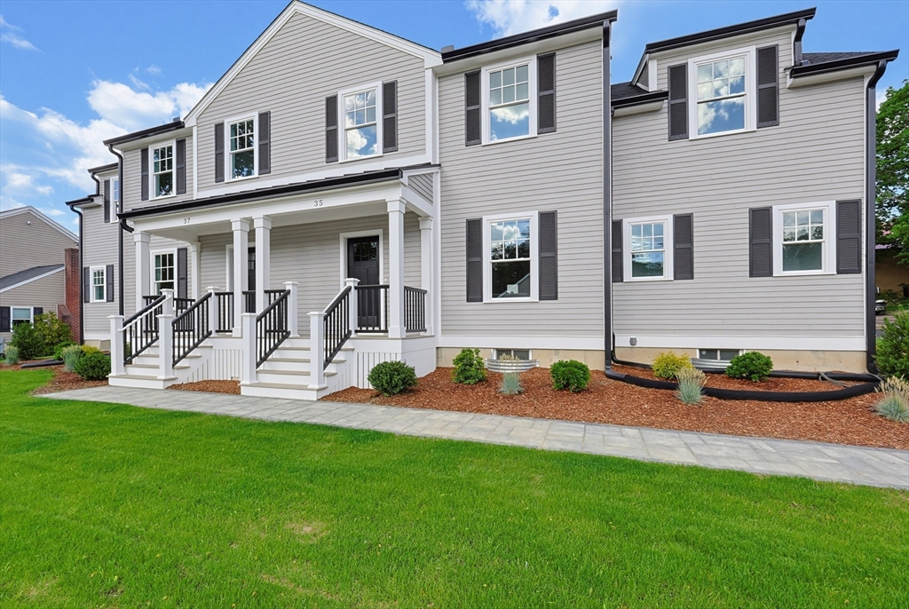 35 Poquanticut Ave # 35