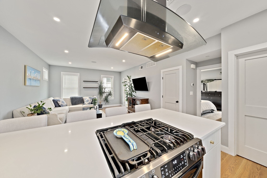 64 Armandine Street # 2