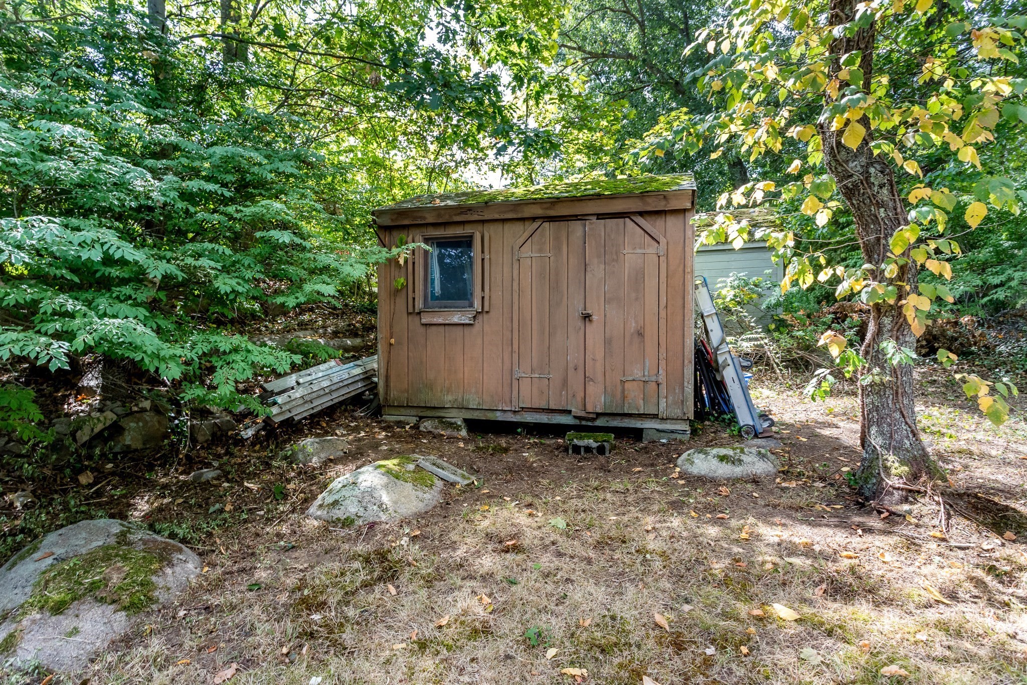20 Crest Ave