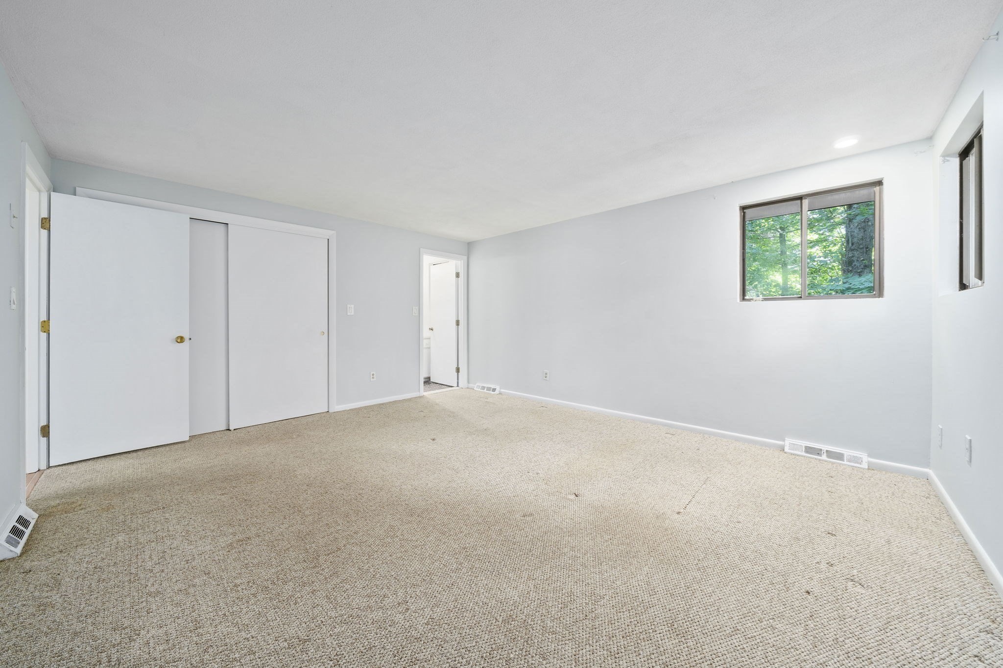 26 Cedarcrest Rd
