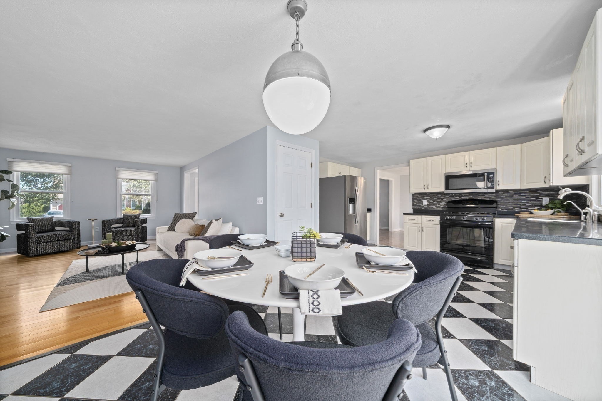 27 Sparrow Rd