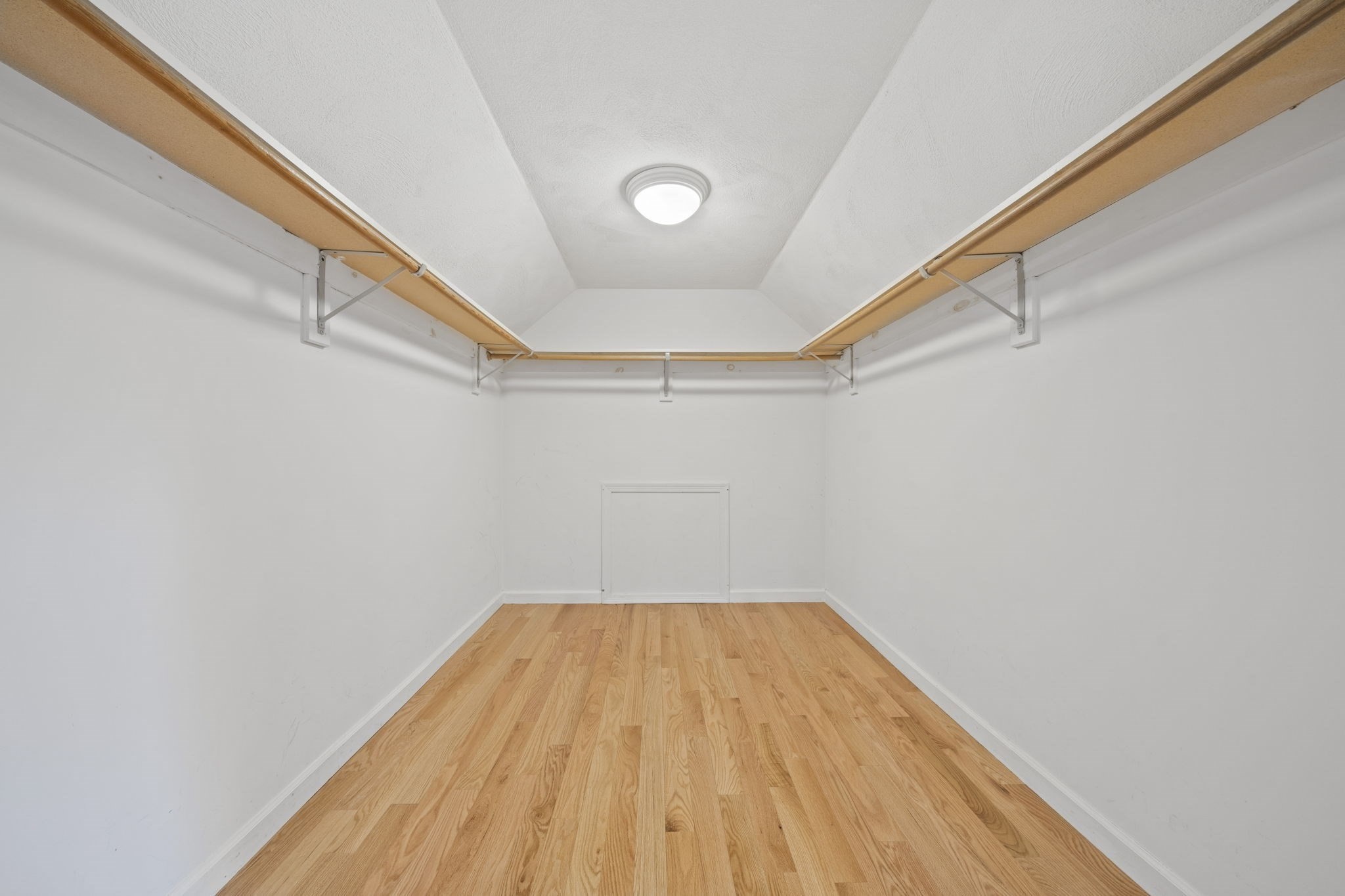 27 Sparrow Rd