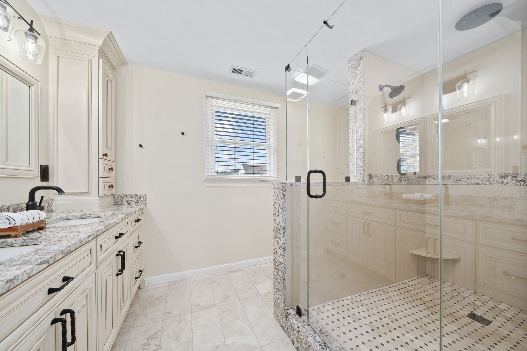 27 Sparrow Rd