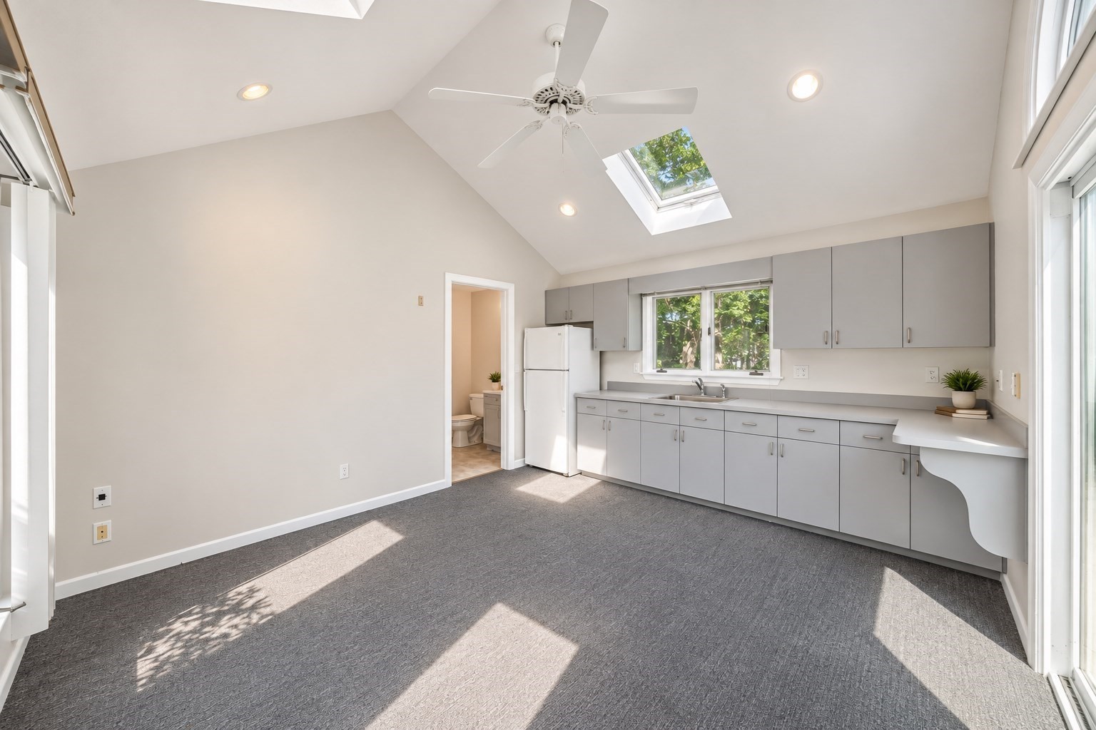 42 Magnolia Rd
