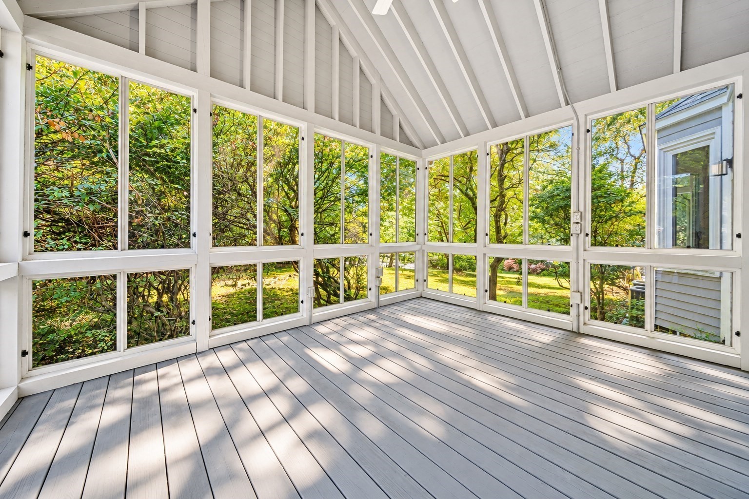 42 Magnolia Rd