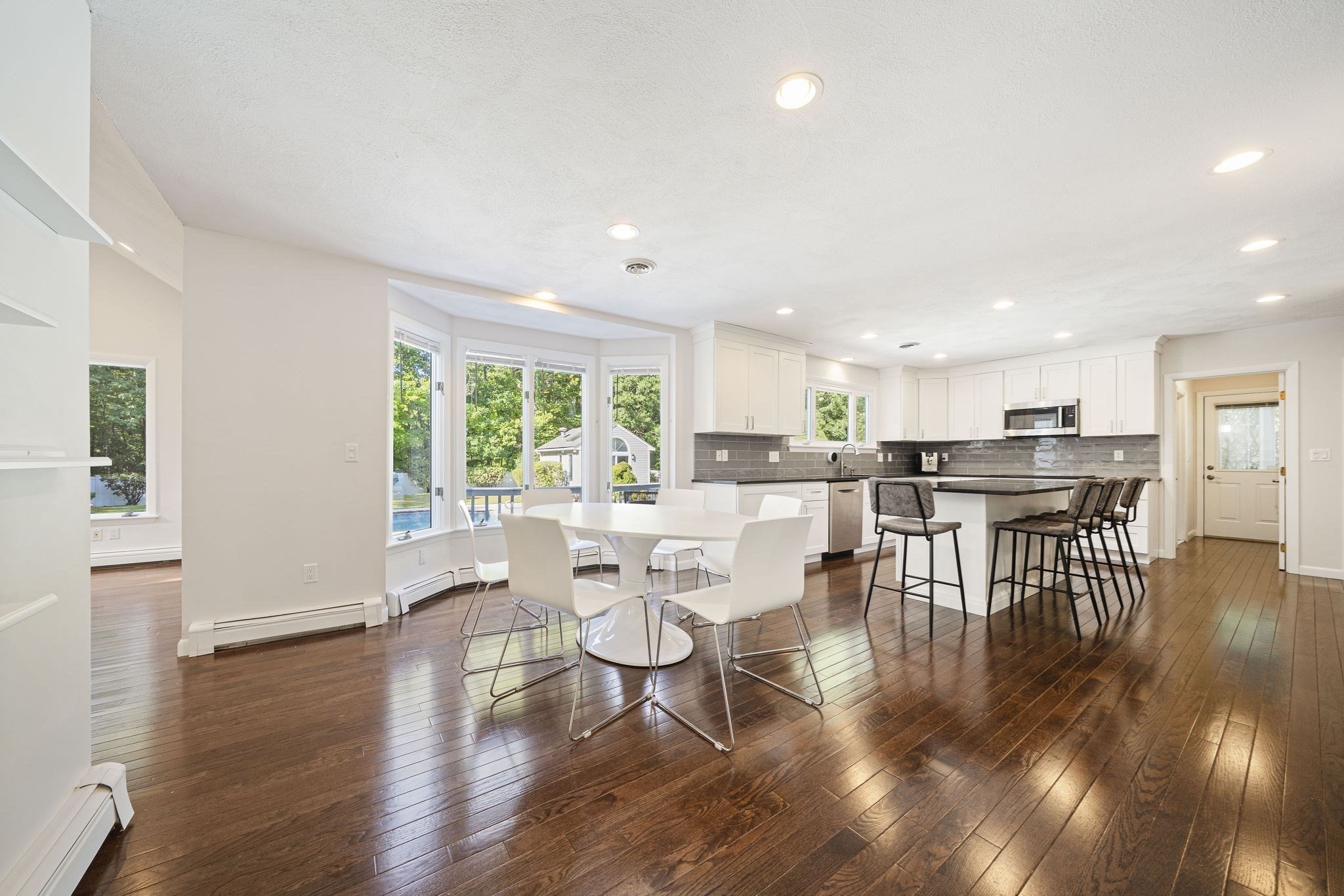 42 Magnolia Rd