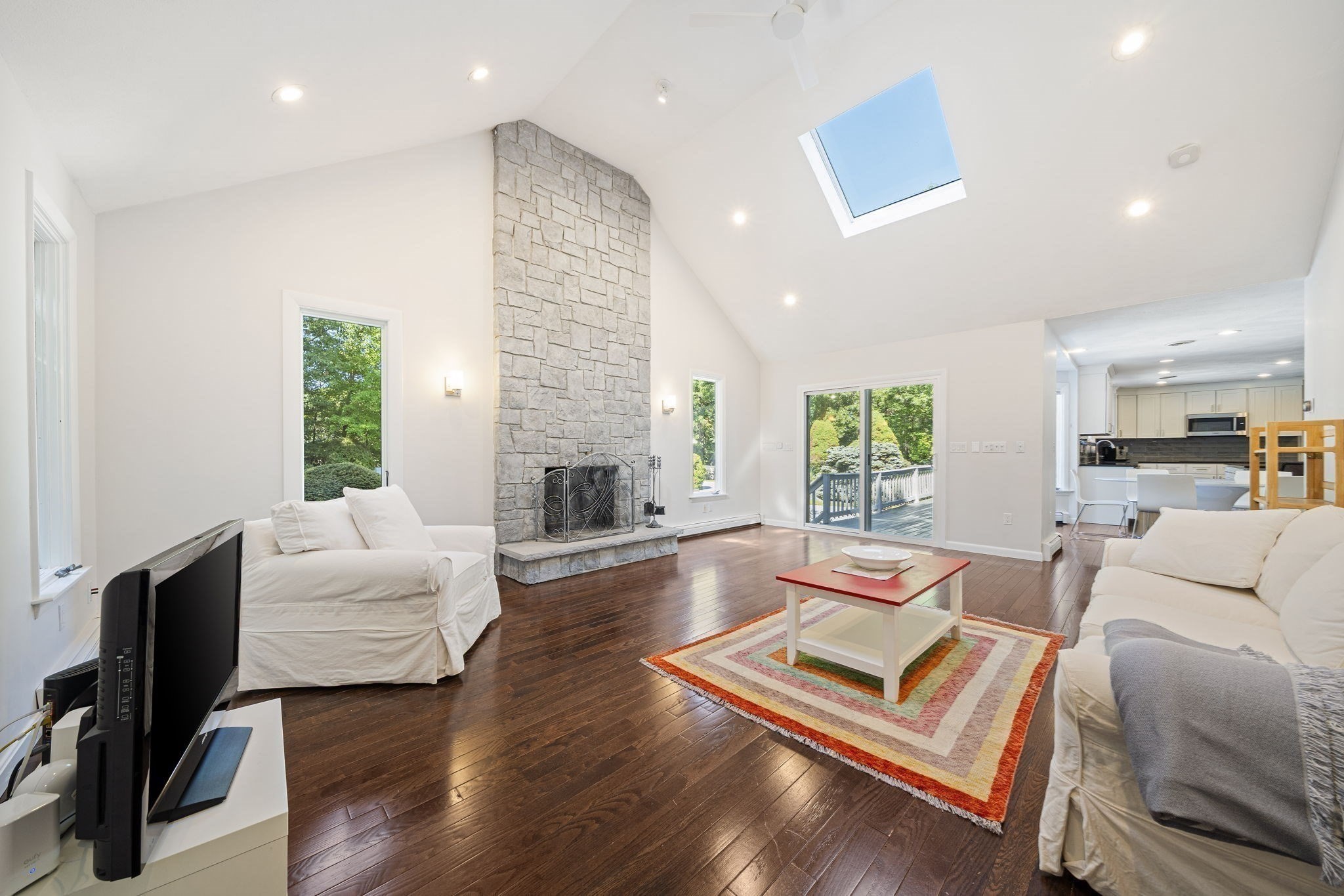42 Magnolia Rd