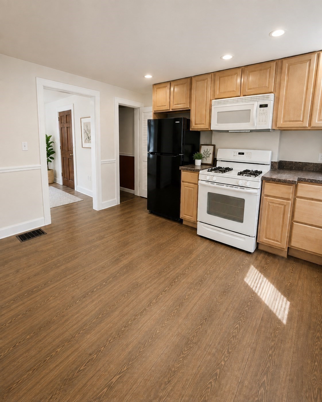 16 Hazelnut Pl # 16