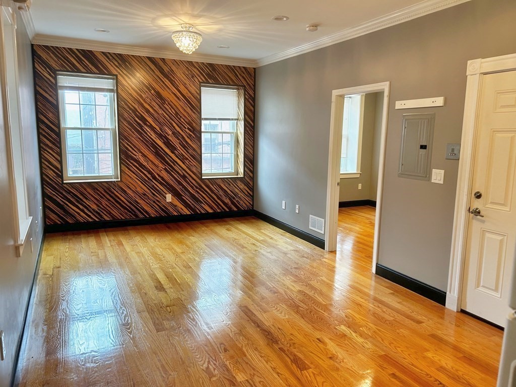63 Frankfort # 2F
