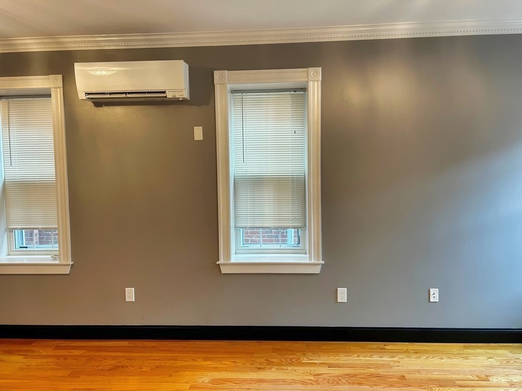 63 Frankfort # 2F
